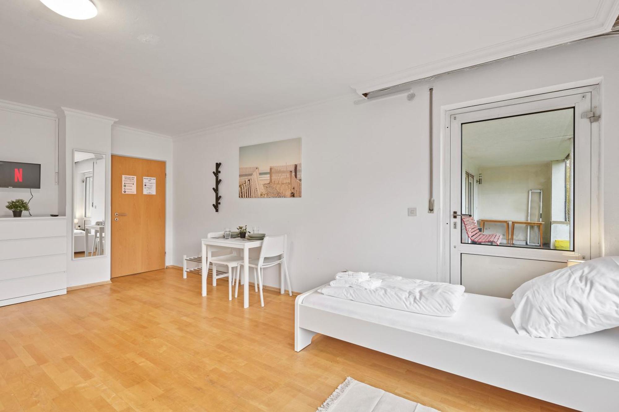 Home2stay Apartmenthaus Wifi Smart Tv Parking*** Appartement Deggendorf